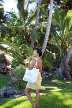 Load image into Gallery viewer, Mama Missions Rope Tote