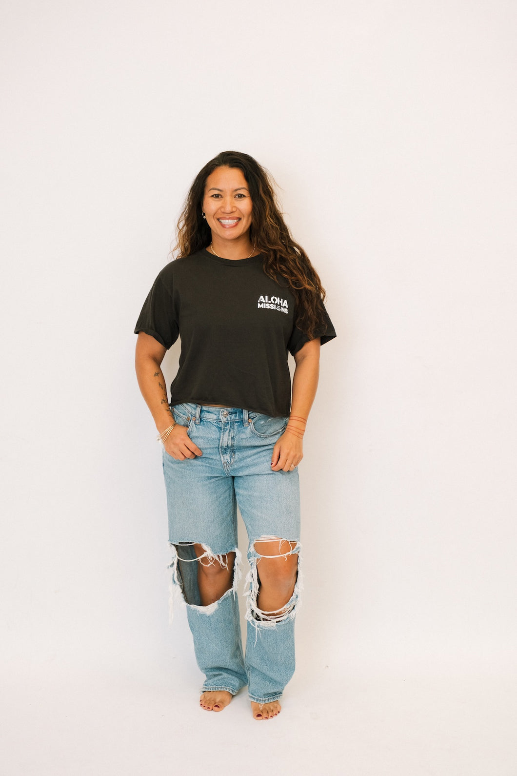 Aloha Missions Women's Crop Tee | Jet Black