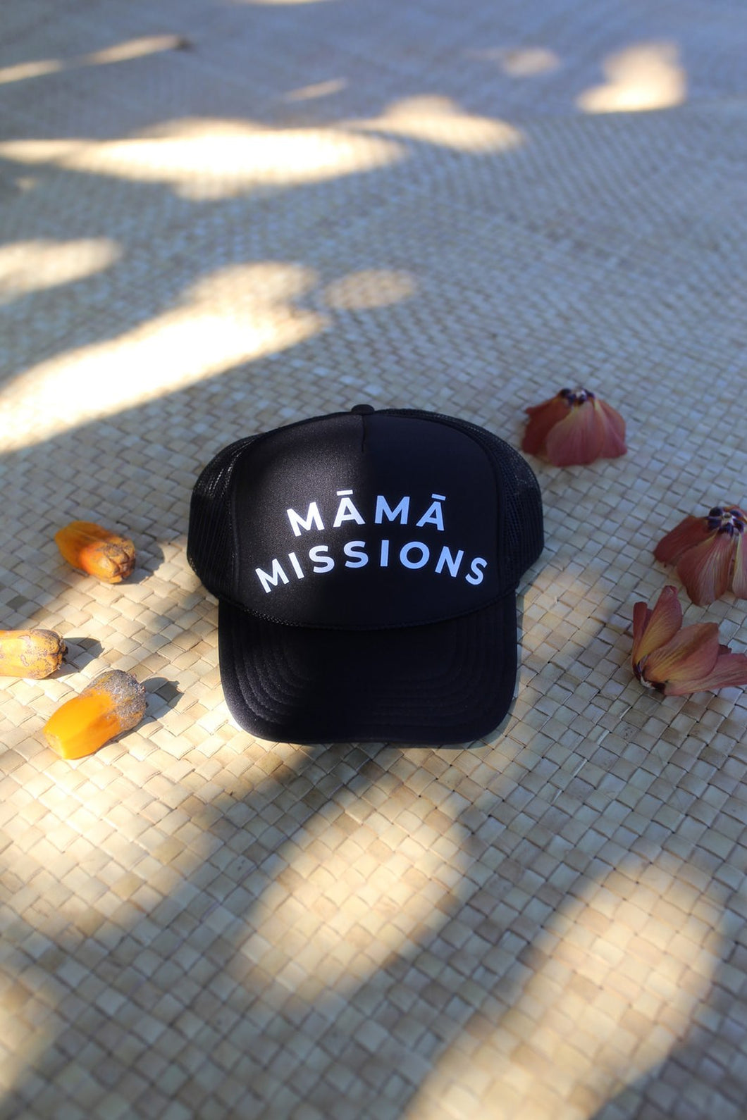 Mama Missions Trucker Hat / Black